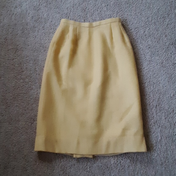 Classic Vintage Sunshine Yellow Pencil Skirt - Picture 1 of 3